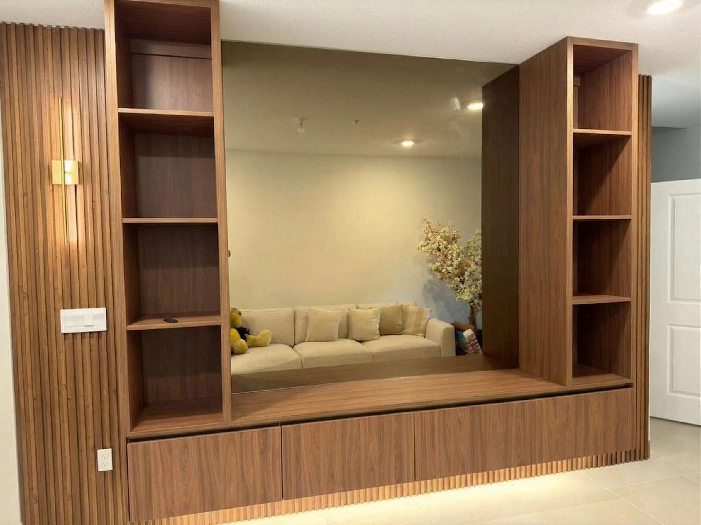 Wall Units and Home Office Design